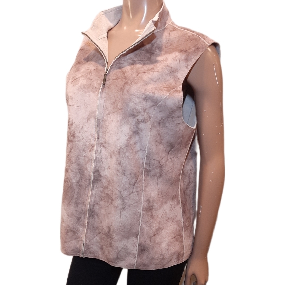 Alfred Dunner Faux Suede Vest Weathered Look Soft Fleece Lined Size 14